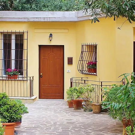 Holiday home Alfieri Holiday *